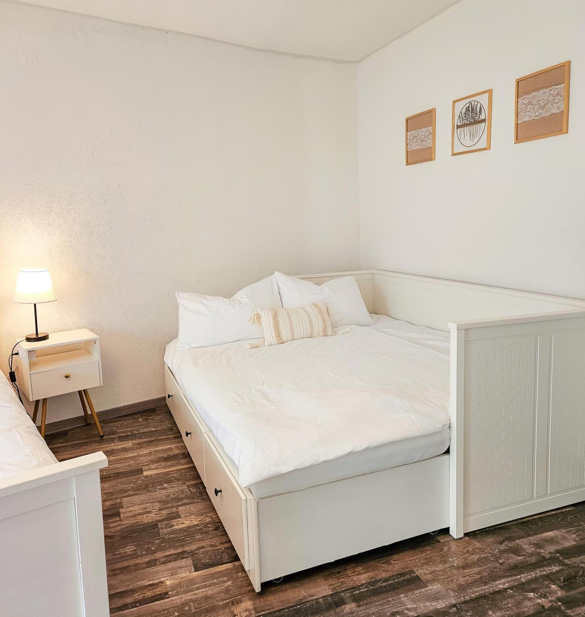 Apartment Suedwind - Beautiful Premium Apartment With 2 Bedrooms Near Rhine Falls & Zurich Airport In Klettgau Weisweil  Exterior photo